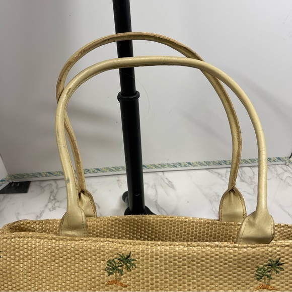 Sunny Hawaii Palm Tree pattern woven handbag - Picture 8 of 8